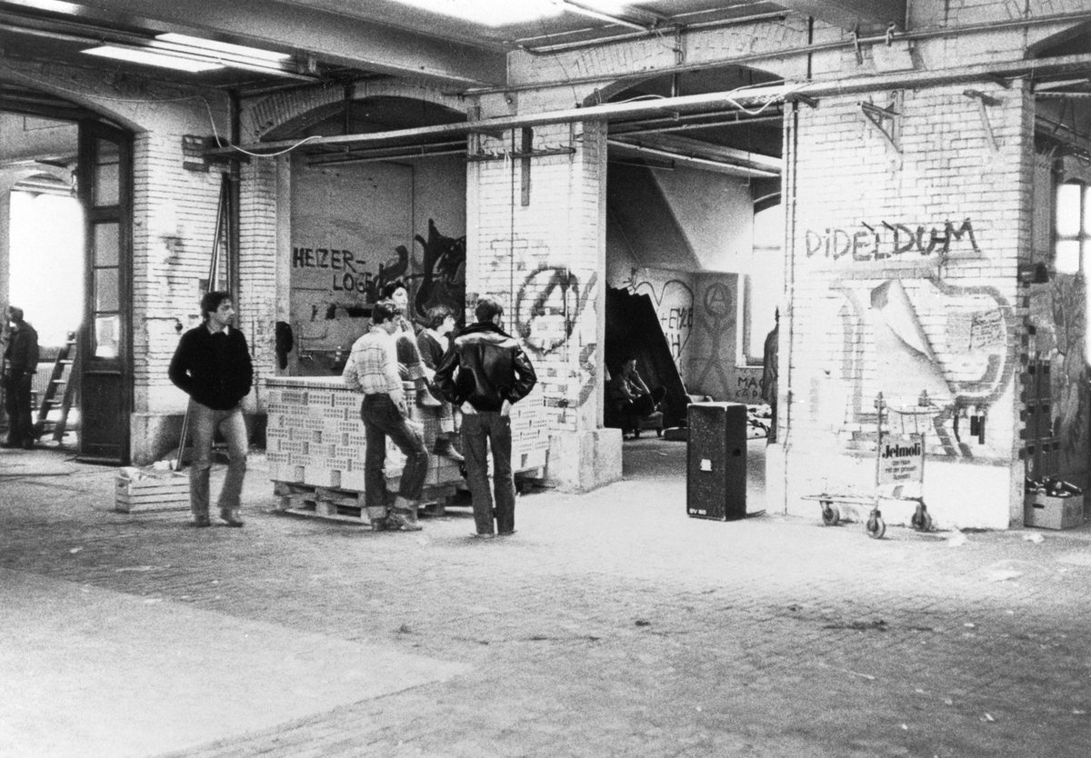 Opernhaus und AJZ – Bilderrätsel